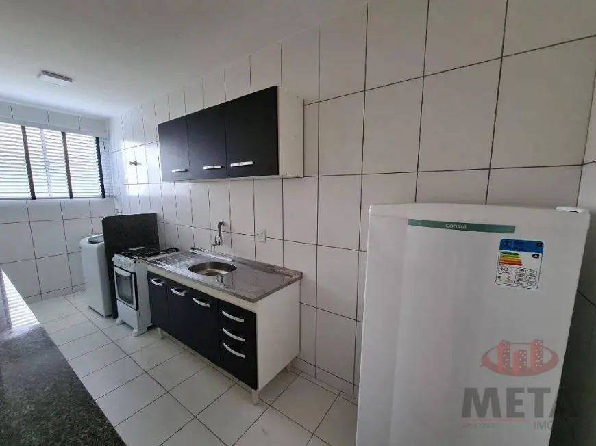 Foto 4 de Apartamento com 2 Quartos para alugar, 53m² em Santo Antônio, Joinville
