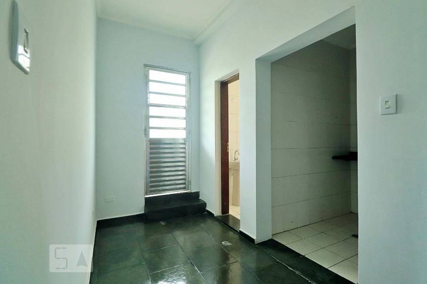 Foto 1 de Apartamento com 2 Quartos para alugar, 45m² em Utinga, Santo André