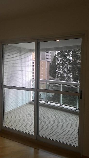 Foto 2 de Apartamento com 2 Quartos para venda ou aluguel, 78m² em Vila Andrade, São Paulo