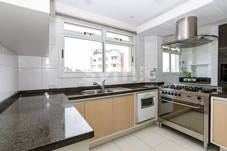 Foto 1 de Apartamento com 3 Quartos à venda, 155m² em Batel, Curitiba
