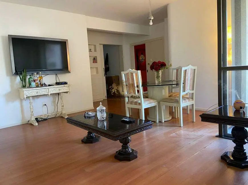 Foto 2 de Apartamento com 3 Quartos à venda, 110m² em Centro, Florianópolis