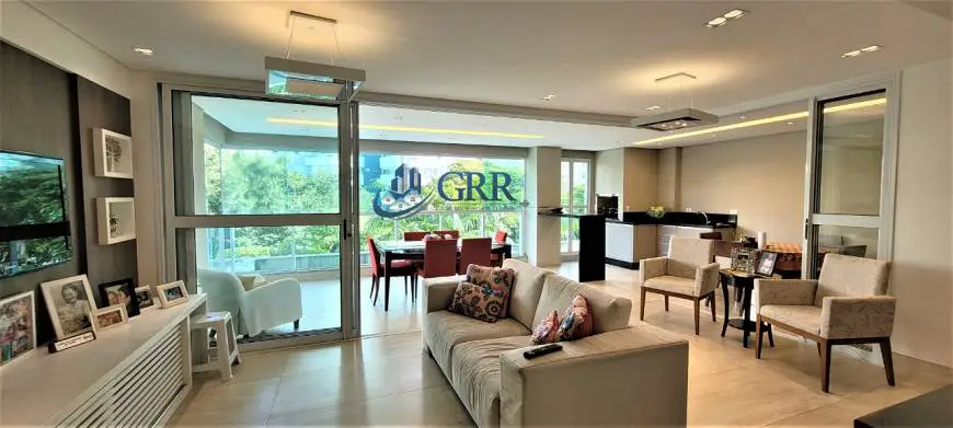 Foto 1 de Apartamento com 3 Quartos à venda, 161m² em Jardim Aquarius, São José dos Campos