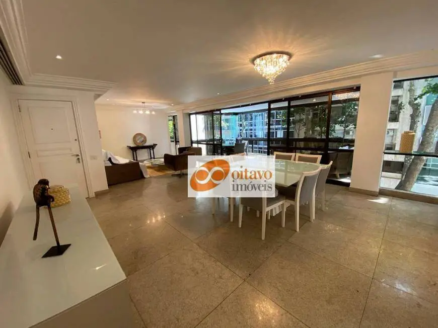 Foto 1 de Apartamento com 3 Quartos para alugar, 230m² em Leblon, Rio de Janeiro
