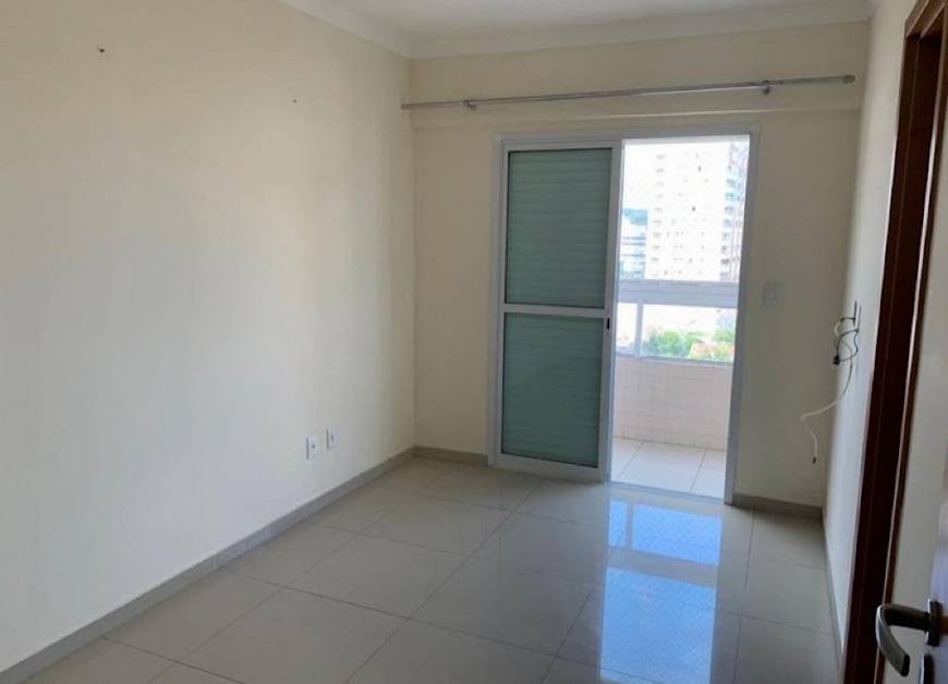 Foto 3 de Apartamento com 3 Quartos à venda, 127m² em Vila Guilhermina, Praia Grande