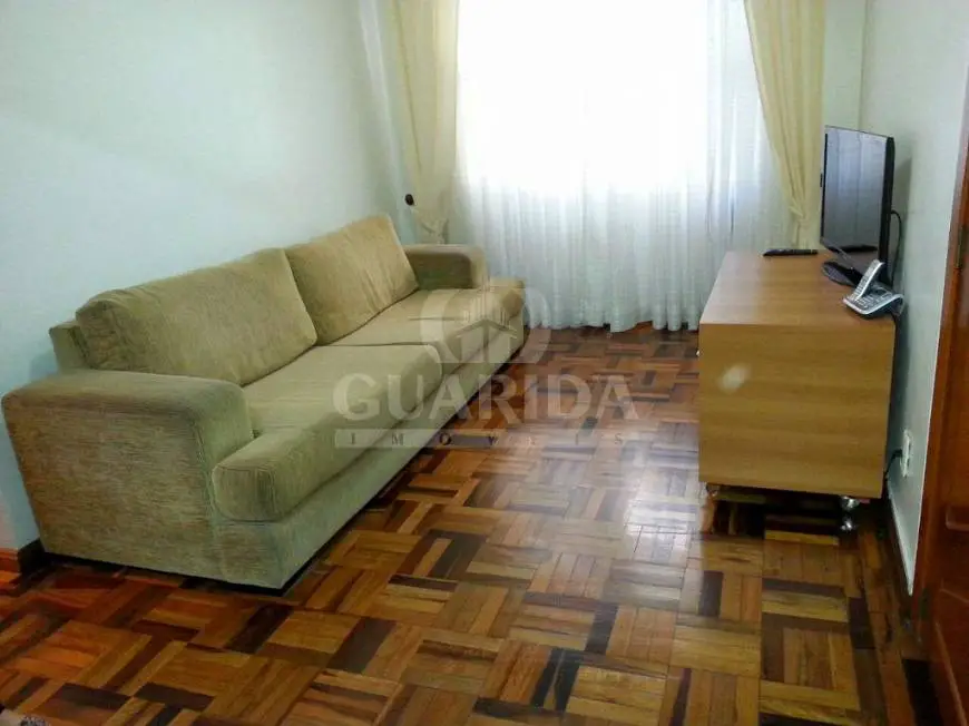 Foto 1 de Apartamento com 3 Quartos à venda, 63m² em Vila Ipiranga, Porto Alegre