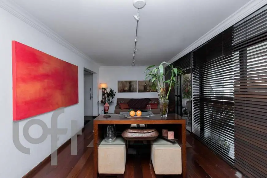 Foto 5 de Apartamento com 3 Quartos à venda, 145m² em Vila Nova Conceição, São Paulo