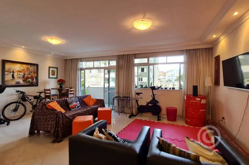 Foto 3 de Apartamento com 4 Quartos à venda, 218m² em Centro, Florianópolis