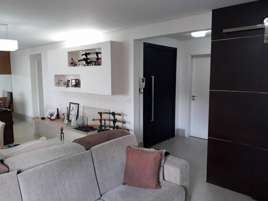 Foto 1 de Apartamento com 4 Quartos à venda, 165m² em Itaim Bibi, São Paulo