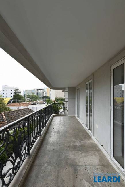 Foto 1 de Apartamento com 4 Quartos à venda, 385m² em Jardim Paulista, São Paulo