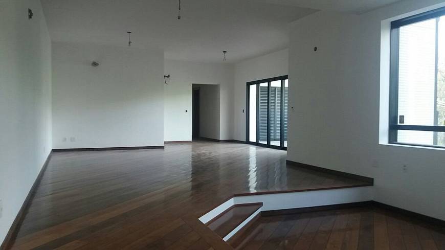 Foto 1 de Apartamento com 4 Quartos para alugar, 220m² em Jardim São Caetano, São Caetano do Sul