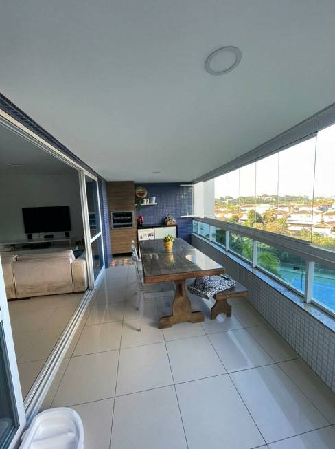 Foto 1 de Apartamento com 4 Quartos à venda, 164m² em Patamares, Salvador
