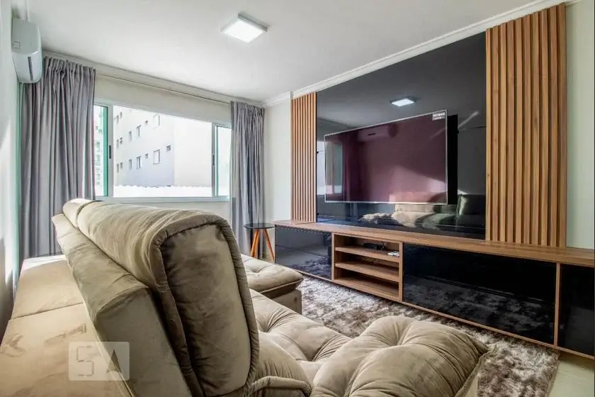 Foto 2 de Apartamento com 4 Quartos para alugar, 107m² em Saraiva, Uberlândia