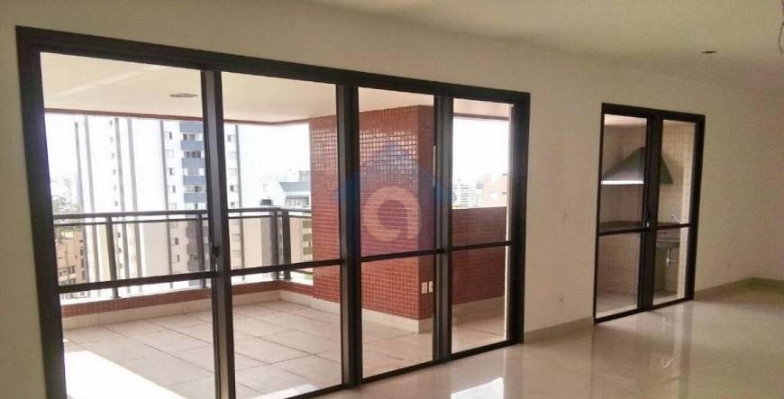 Foto 1 de Apartamento com 4 Quartos para alugar, 208m² em Vila Mariana, São Paulo