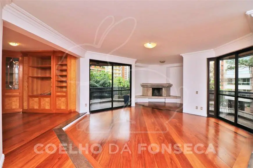 Foto 1 de Apartamento com 4 Quartos para alugar, 272m² em Vila Nova Conceição, São Paulo