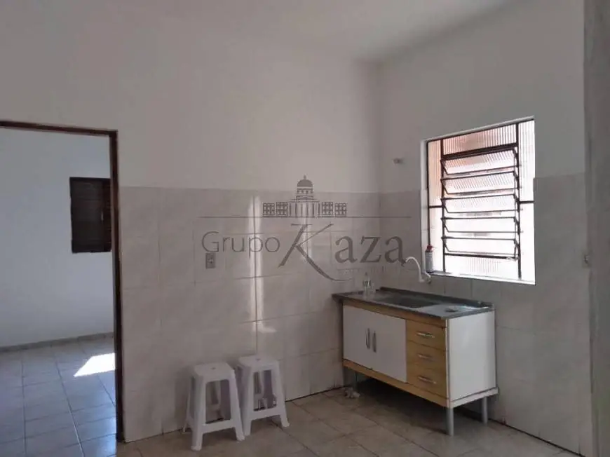 Foto 1 de Casa com 2 Quartos para alugar, 65m² em Jardim Satélite, São José dos Campos