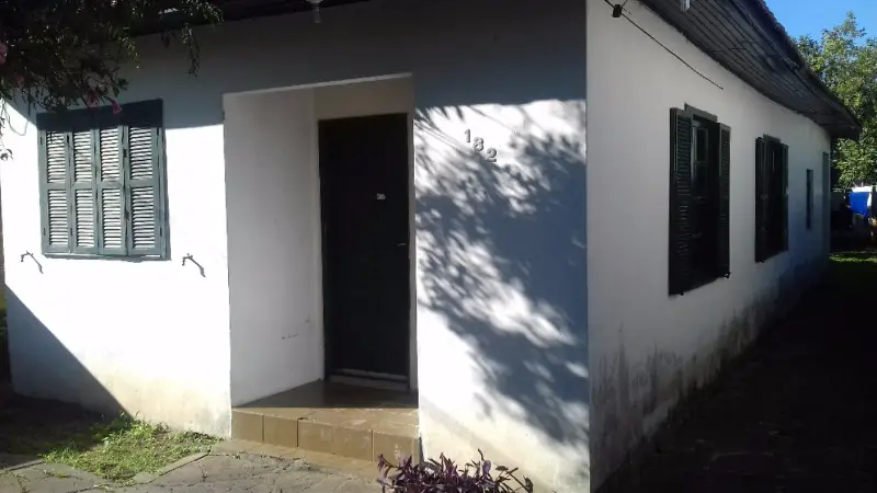 Foto 1 de Casa com 3 Quartos à venda, 200m² em Camaquã, Porto Alegre