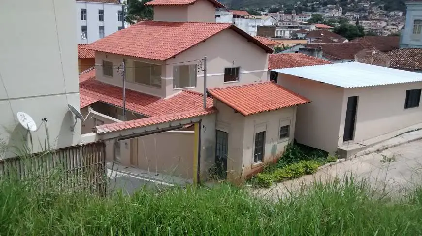 Foto 1 de Casa com 3 Quartos à venda, 188m² em Centro, São João Del Rei