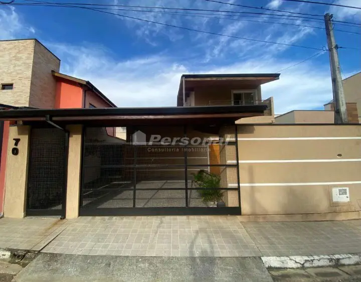 Foto 1 de Casa com 3 Quartos à venda, 190m² em Independencia, Taubaté