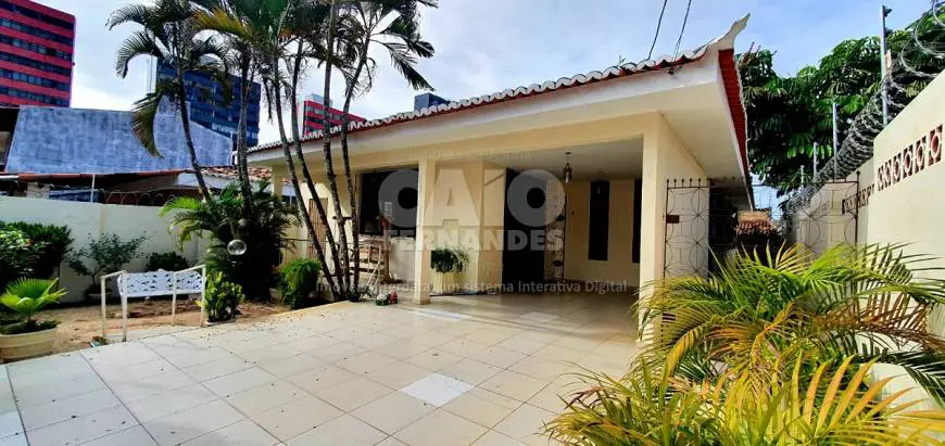 Foto 1 de Casa com 3 Quartos à venda, 183m² em Lagoa Nova, Natal