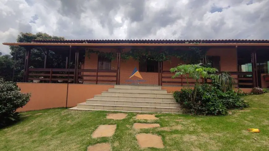 Foto 4 de Casa com 3 Quartos para alugar, 340m² em Palmeiras, Belo Horizonte