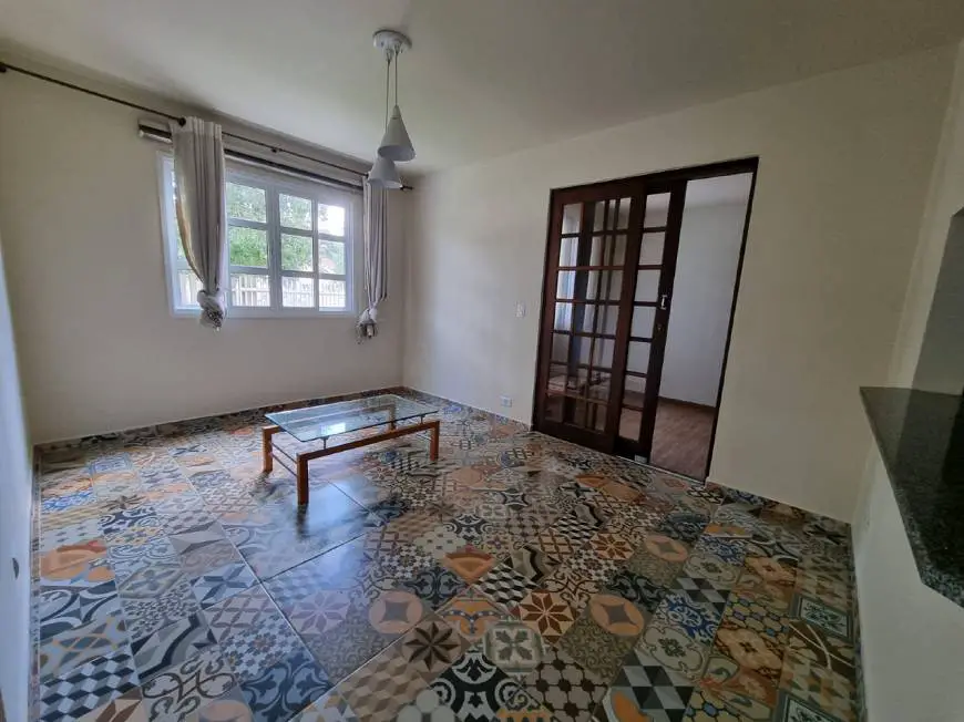 Foto 4 de Casa com 3 Quartos para alugar, 145m² em São João, Curitiba