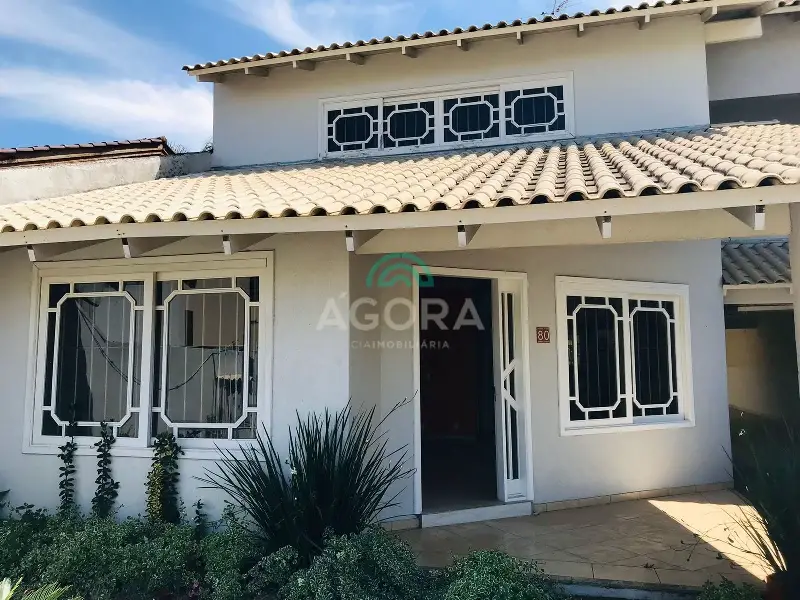 Foto 1 de Casa com 4 Quartos para alugar, 291m² em Igara, Canoas