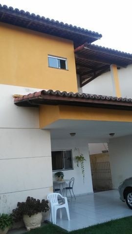 Foto 1 de Casa com 5 Quartos à venda, 196m² em Nova Parnamirim, Parnamirim