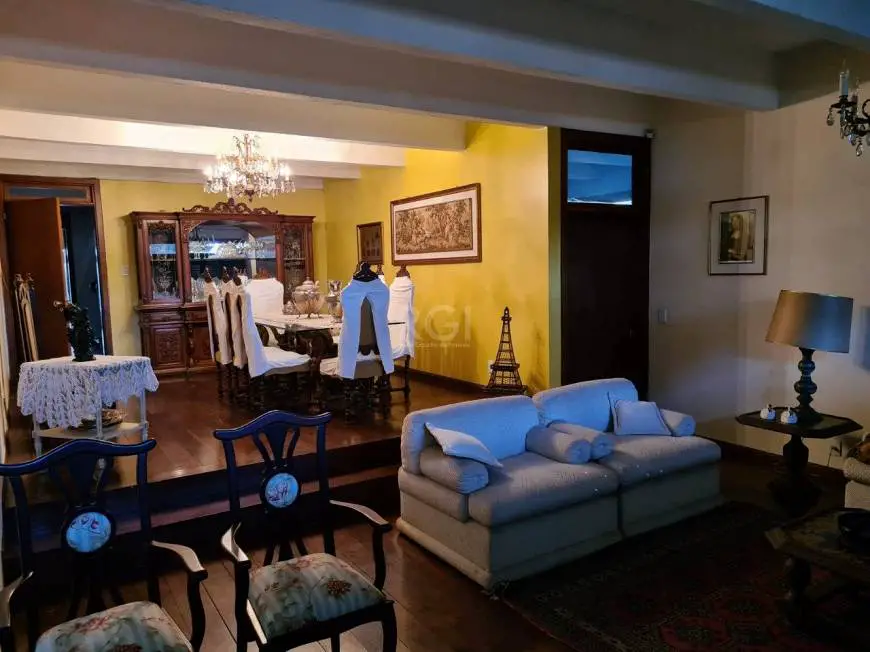 Foto 5 de Casa com 5 Quartos à venda, 310m² em Petrópolis, Porto Alegre