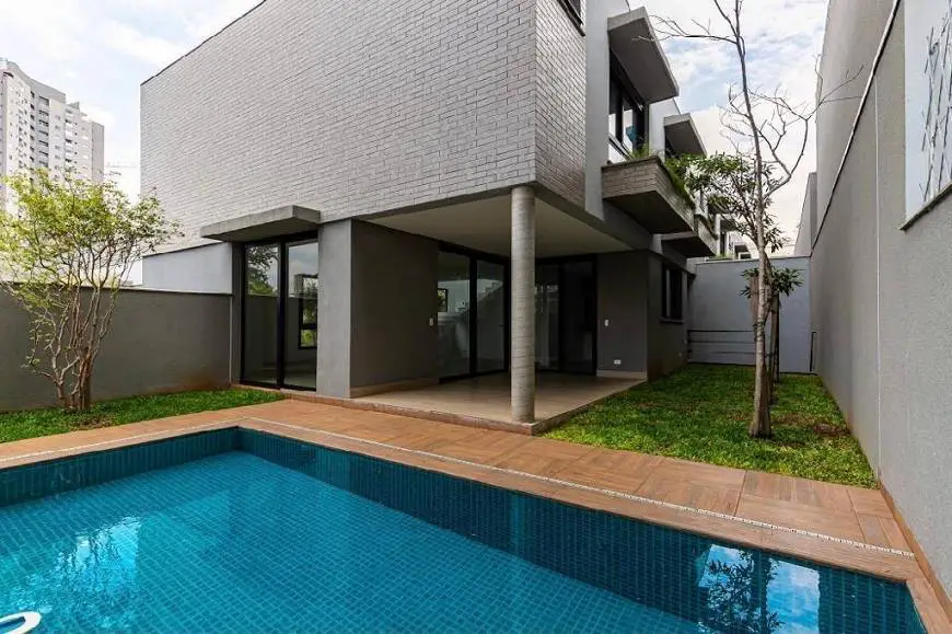 Foto 1 de Casa de Condomínio com 3 Quartos à venda, 272m² em Moema, São Paulo