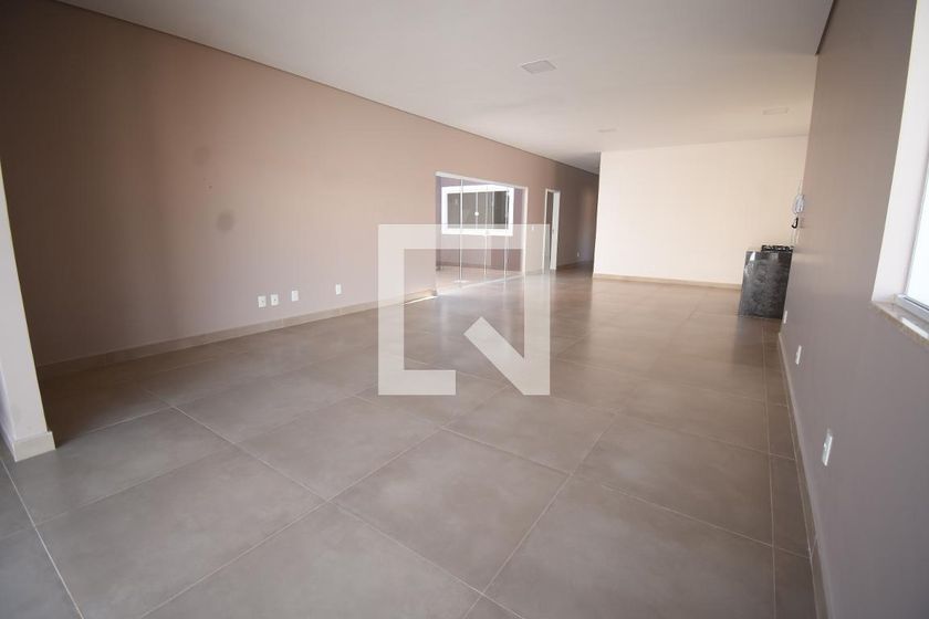 Foto 1 de Casa de Condomínio com 3 Quartos para alugar, 300m² em Park Way , Brasília