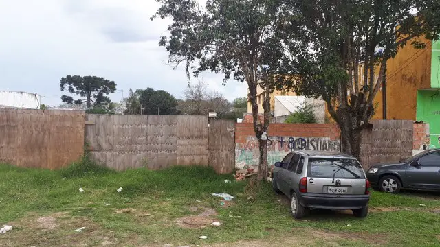 Foto 1 de Lote/Terreno à venda, 577m² em Uberaba, Curitiba