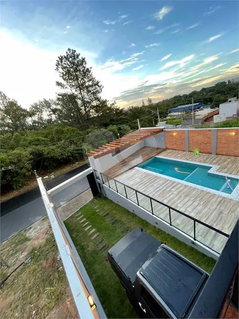 Foto 4 de Sobrado com 2 Quartos à venda, 296m² em Parque das Bromelias, São João da Boa Vista