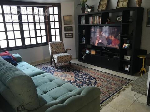 Foto 1 de Sobrado com 3 Quartos à venda, 152m² em Vila Camilopolis, Santo André