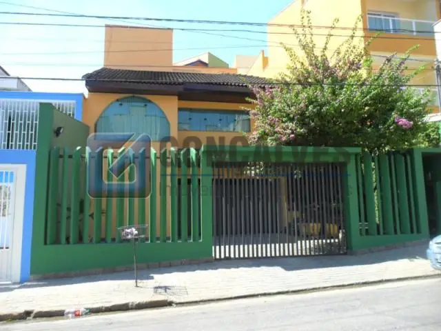 Foto 1 de Sobrado com 4 Quartos à venda, 691m² em Campestre, Santo André