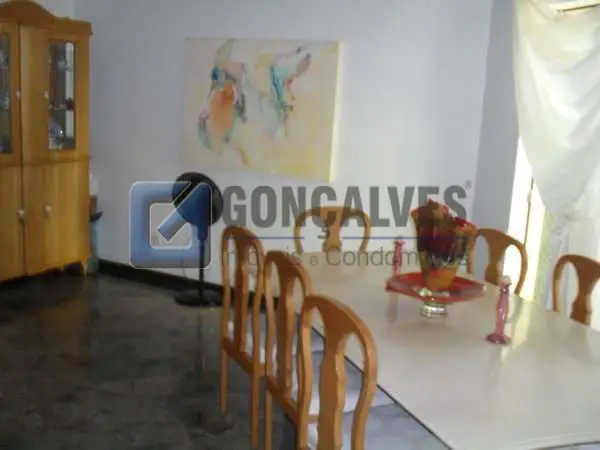 Foto 4 de Sobrado com 4 Quartos à venda, 691m² em Campestre, Santo André