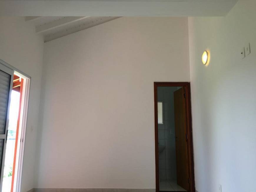 Foto 3 de Sobrado com 4 Quartos à venda, 262m² em Parque Arco Íris, Atibaia