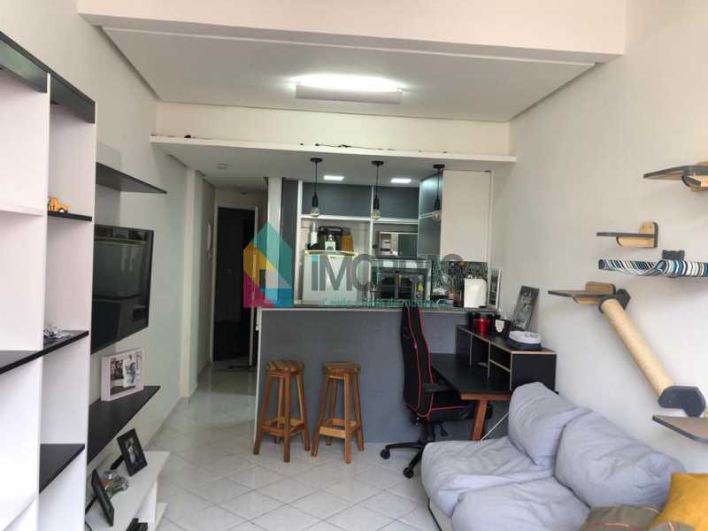 Foto 1 de Apartamento com 1 Quarto à venda, 26m² em Leme, Rio de Janeiro