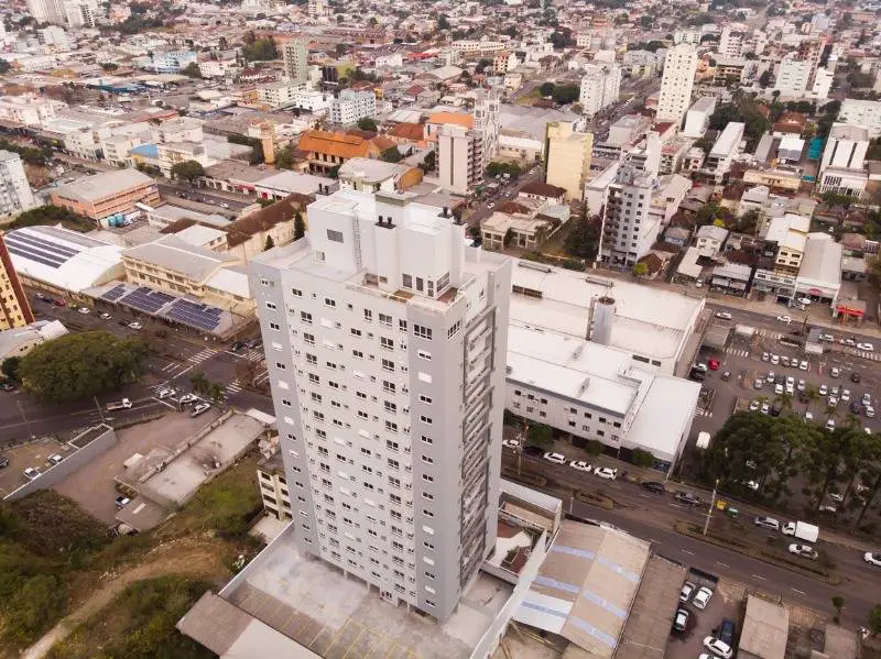 Foto 2 de Apartamento com 2 Quartos à venda, 56m² em Lourdes, Caxias do Sul