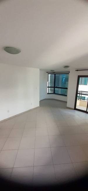 Foto 1 de Apartamento com 2 Quartos para venda ou aluguel, 79m² em Riviera Fluminense, Macaé