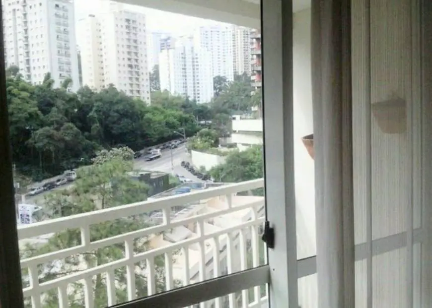 Foto 1 de Apartamento com 2 Quartos para alugar, 63m² em Vila Andrade, São Paulo