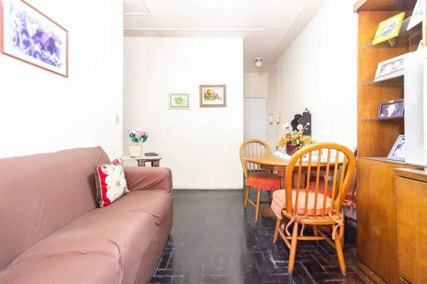 Foto 4 de Apartamento com 3 Quartos à venda, 80m² em Auxiliadora, Porto Alegre