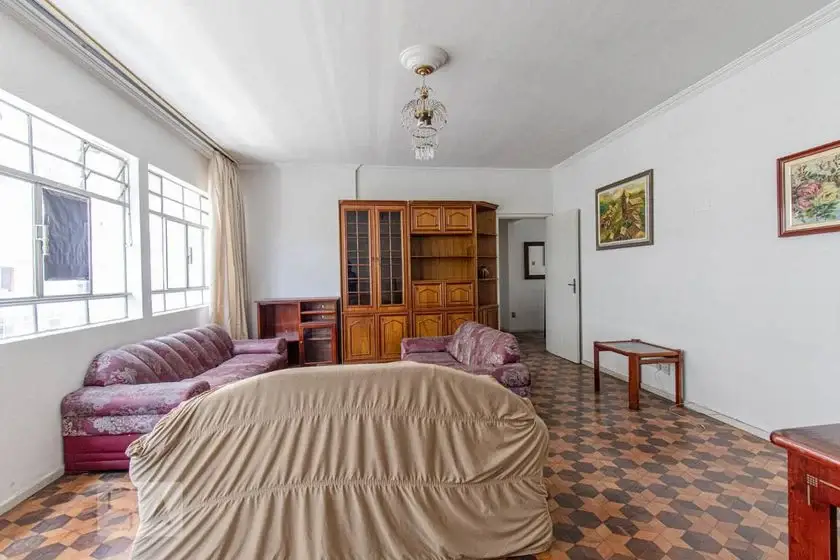 Foto 1 de Apartamento com 3 Quartos para alugar, 150m² em Centro, Curitiba