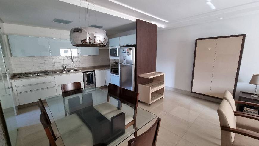 Foto 4 de Apartamento com 3 Quartos à venda, 95m² em Córrego Grande, Florianópolis