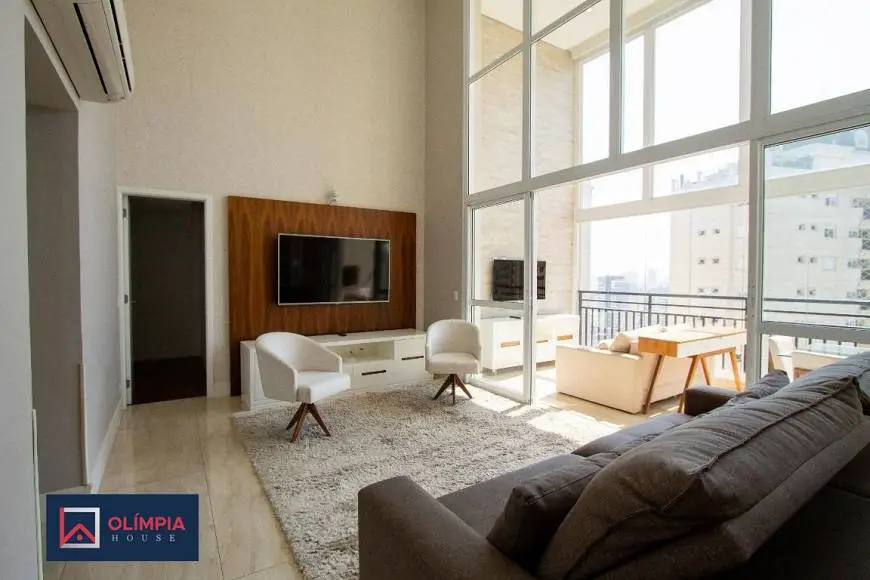 Foto 1 de Apartamento com 3 Quartos para alugar, 159m² em Perdizes, São Paulo