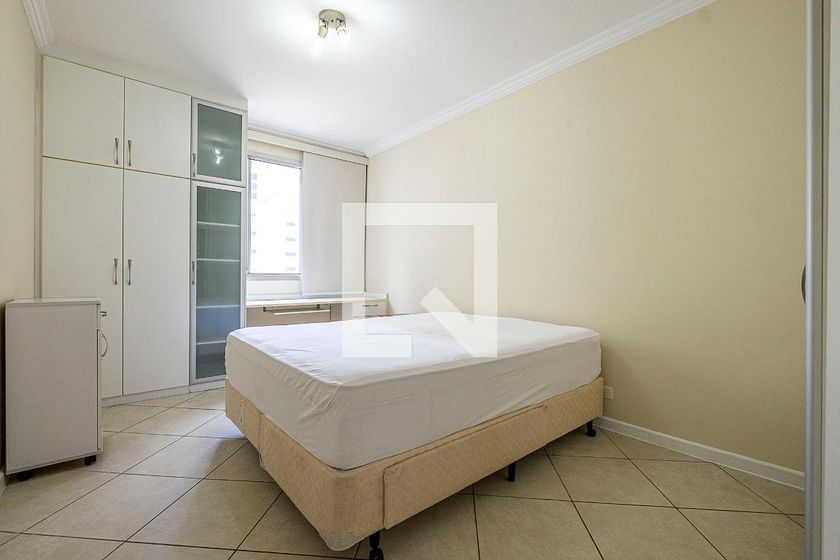 Foto 5 de Apartamento com 3 Quartos para alugar, 107m² em Pinheiros, São Paulo