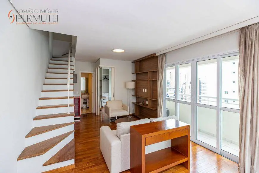 Foto 1 de Apartamento com 3 Quartos à venda, 125m² em Vila Olímpia, São Paulo