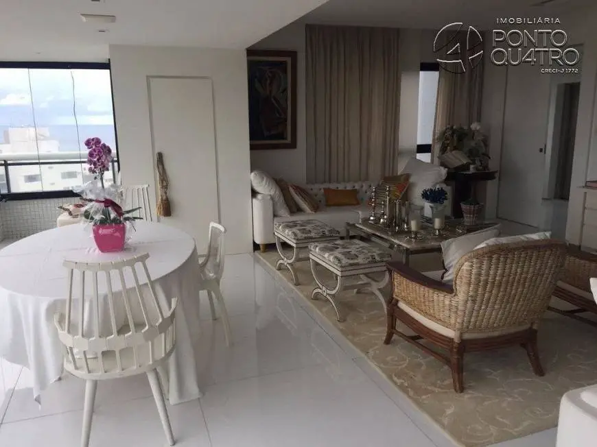 Foto 1 de Apartamento com 4 Quartos para alugar, 236m² em Horto Florestal, Salvador