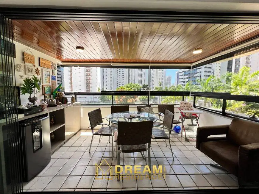 Foto 1 de Apartamento com 4 Quartos à venda, 223m² em Rosarinho, Recife