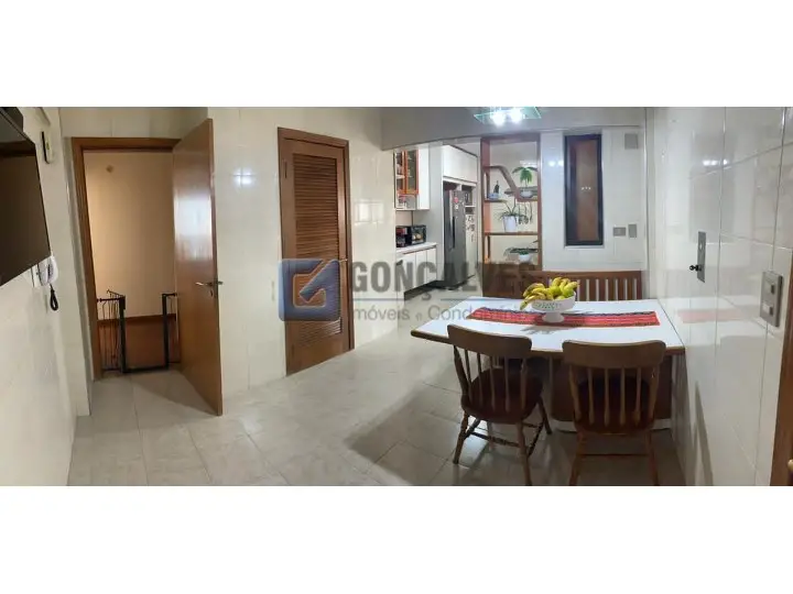Foto 5 de Apartamento com 4 Quartos à venda, 240m² em Vila Lea, Santo André
