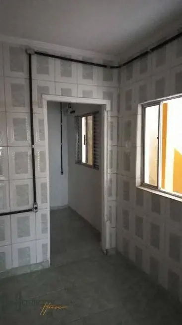 Foto 1 de Casa com 1 Quarto para alugar, 40m² em Vila Brasilina, São Paulo